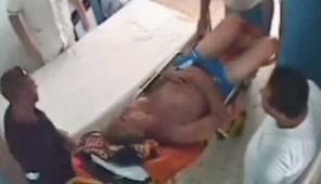 Immagine dalla videocamera di sorveglianza dell'ospedale