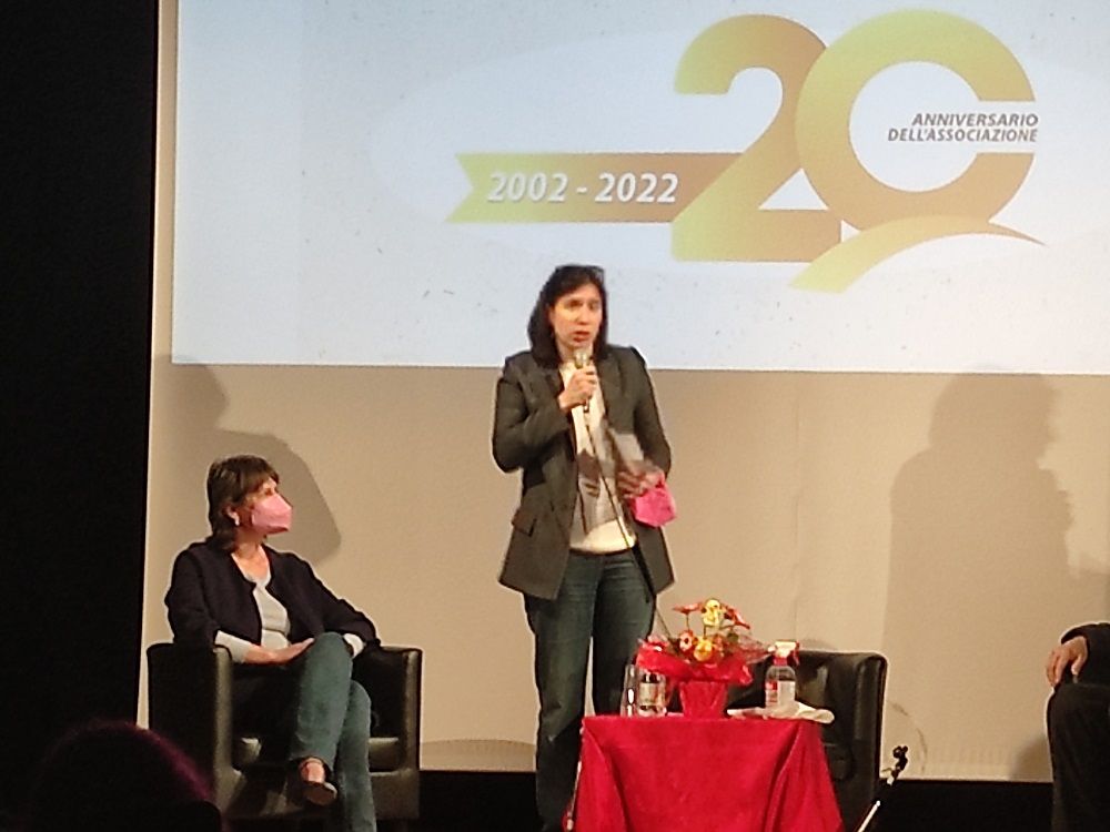 Sul palco la vicepresidente della Regione Emili...
