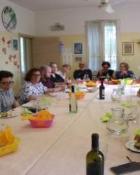 Progetto Benessere: cucina sana, camminate, yoga e condivisione