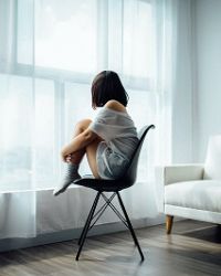 Gli interventi per il reinserimento sociale di chi si è ritirato in casa